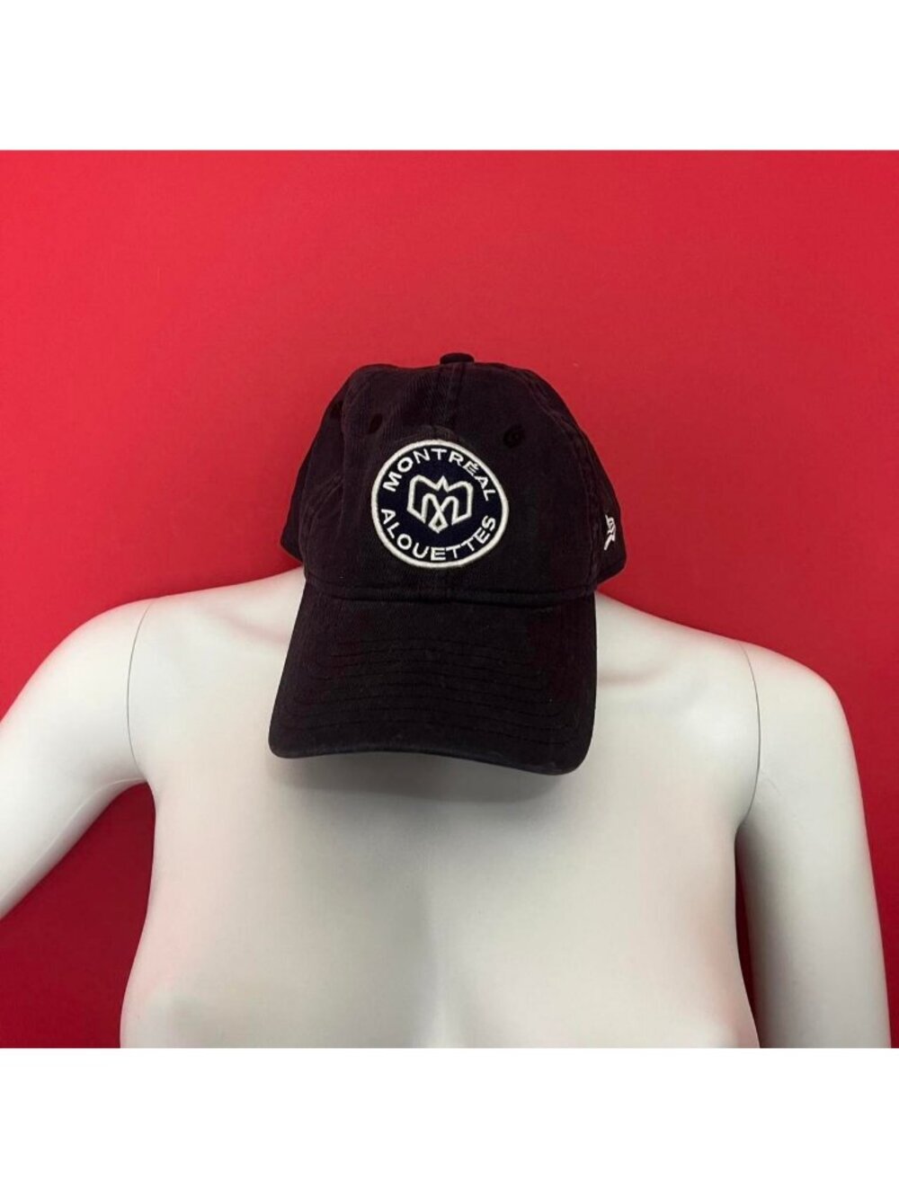 CFL / navy blue black football hat  💙🖤​